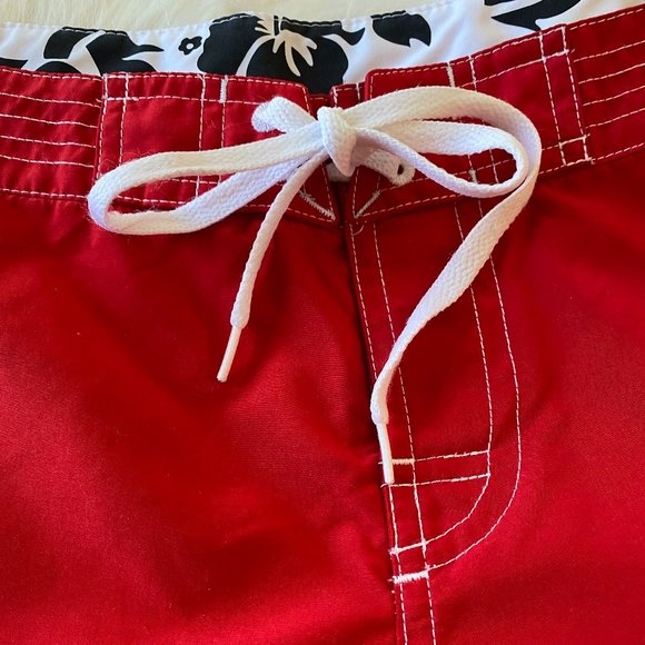 Asics Red & White Running Training Athletic Short Shorts NWOT Women's Size M - Picture 4 of 14